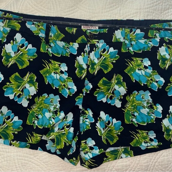 Merona Floral Women's Shorts - Blue and Green size 18 - Picture 5 of 5